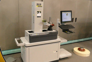 Zoller tool presetting system