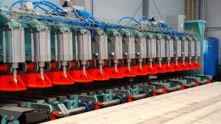 Z-Press CL for cross layer panels or double and triple laminations