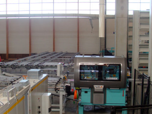 10. X-CUT cross-cut saw for cross laminations